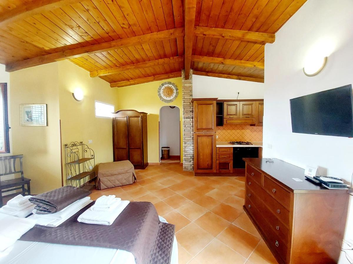 Parco Esmeralda - Family Residence E Breakfast Marina di Camerota Luaran gambar
