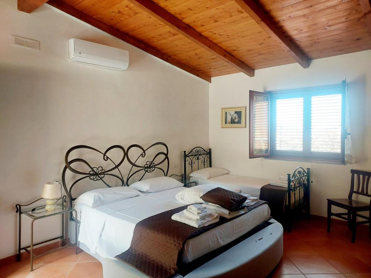 Parco Esmeralda - Family Residence E Breakfast Marina di Camerota Luaran gambar
