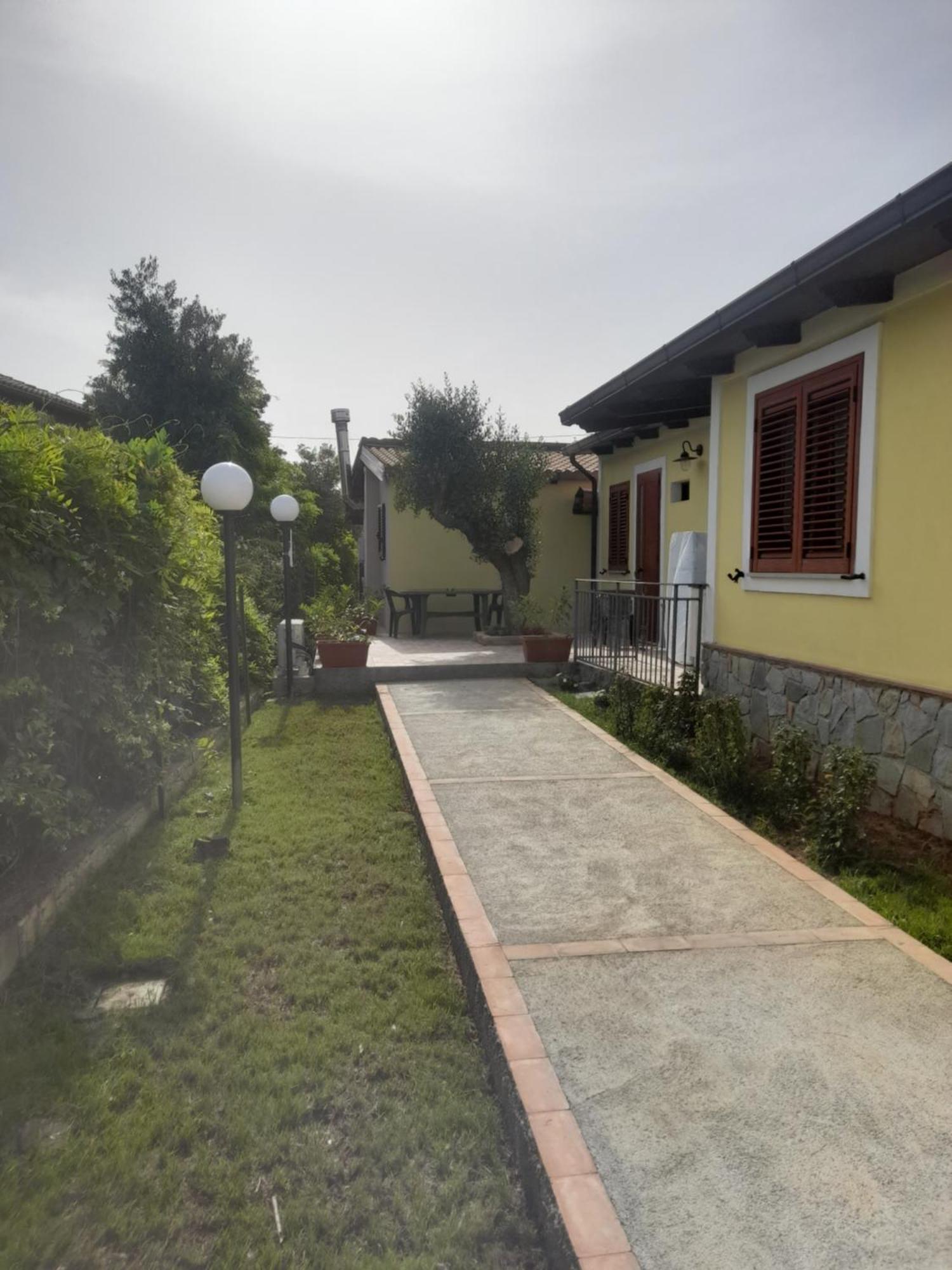 Parco Esmeralda - Family Residence E Breakfast Marina di Camerota Bilik gambar